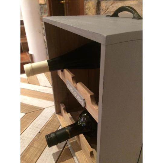 bortarto doboz lada szurke vintage borospince konyha etkezo.JPG